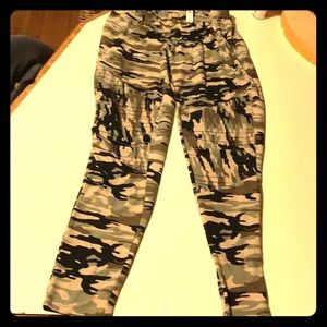 Camouflage leggings
